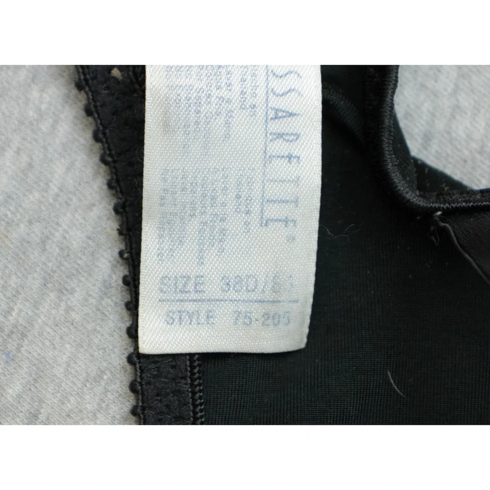 Vassarette Bra Womens 38D Black 75-205‎ Satin Trim Underwire Cup Bra Lined VTG